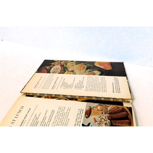 Better Homes And Gardens Calorie Counters Cook Book 1972 1st Ed 5th Printing HB - Picture 9 of 9